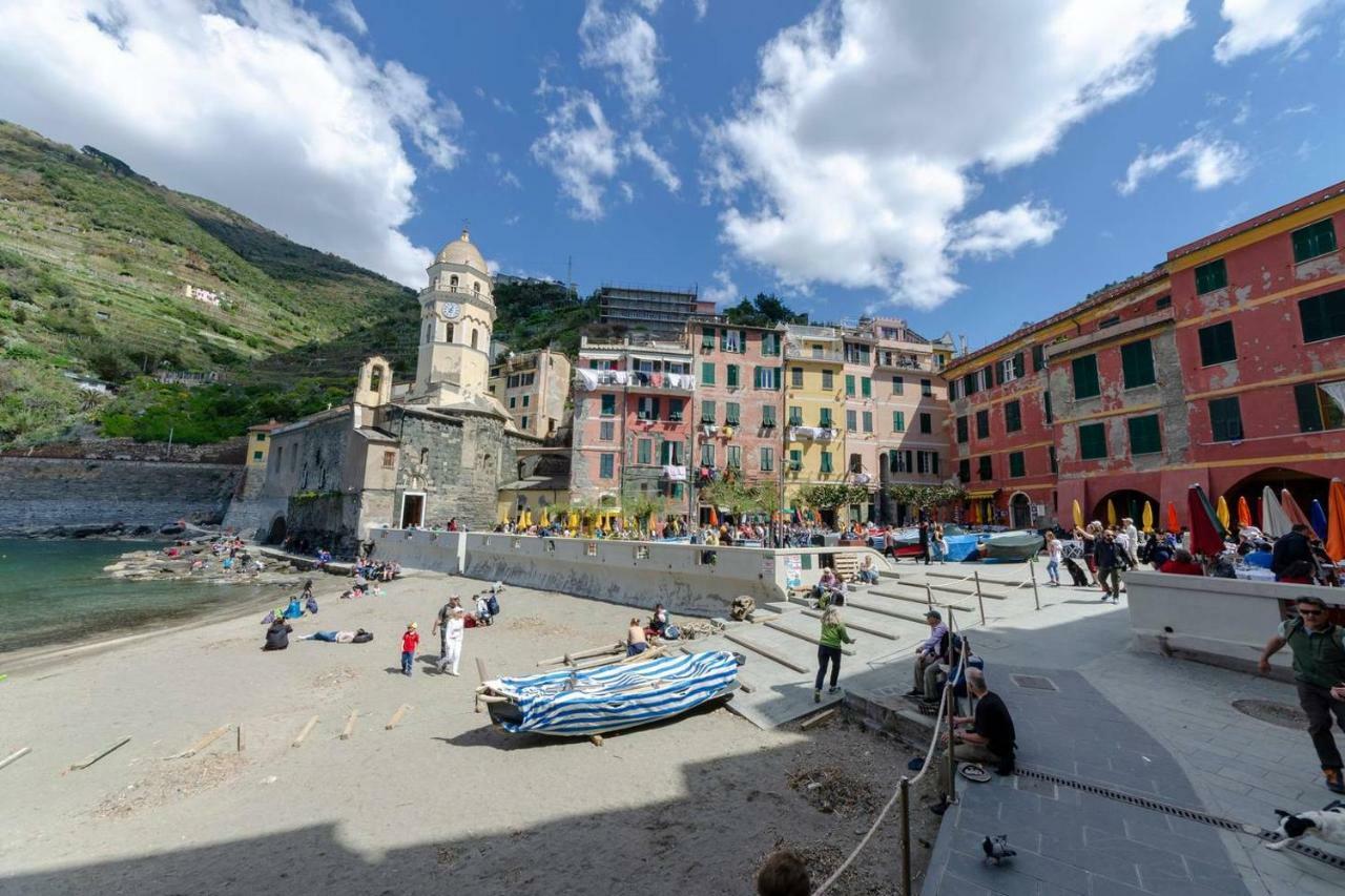 Apartmán Joivy Family Flat With Little Patio, Cinque Terre Vernazza Exteriér fotografie