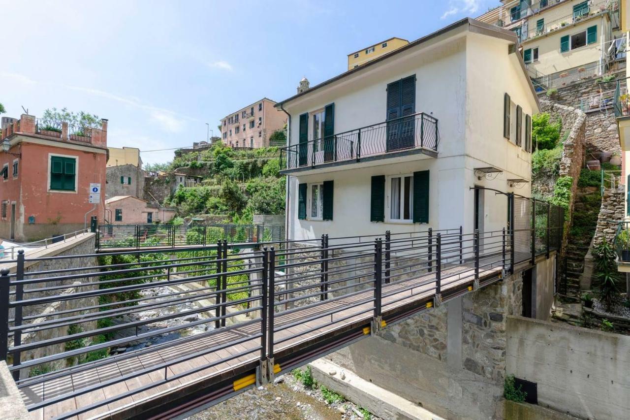 Apartmán Joivy Family Flat With Little Patio, Cinque Terre Vernazza Exteriér fotografie